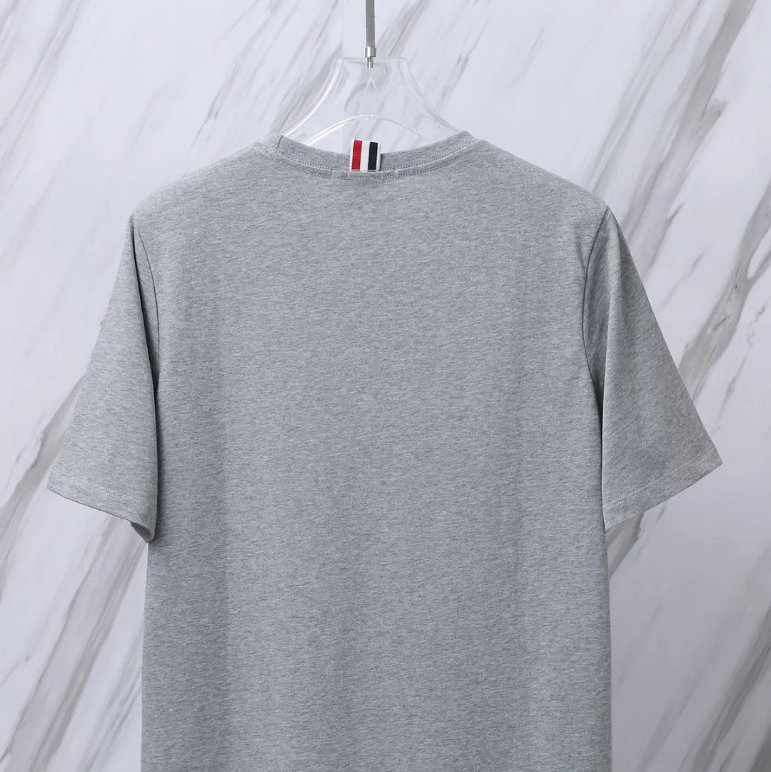 ：T 012（TB T ） THOM BROWNE TB T 230 Quality + Authentic + Same Style Size：0/1/2/3/4 ：White/Navy Blue/Gray/Black
